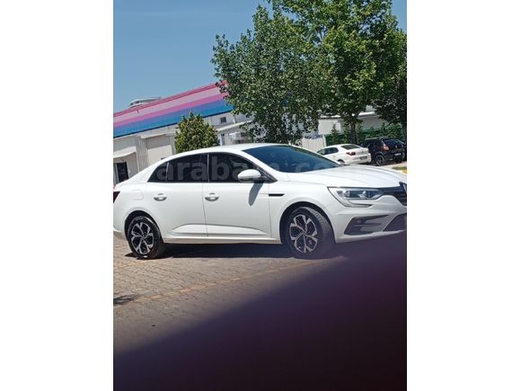 Sahibinden Renault Megane 1.3 TCe Joy 2022 Model