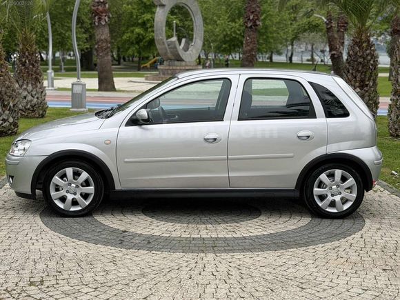 2006 OPEL CORSA 1.2 SİLVERLİNE BENZİN FULL BAKIMLI