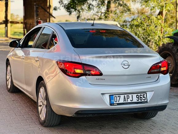 DEYİŞENSİZ ASTRA J FUL PAKET