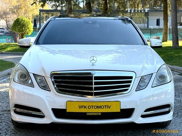 MERCEDES E200 CGI 2011 MODEL CAM TAVAN DİKİŞLİ TORPİDO ISITMA !