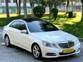 MERCEDES E200 CGI 2011 MODEL CAM TAVAN DİKİŞLİ TORPİDO ISITMA !