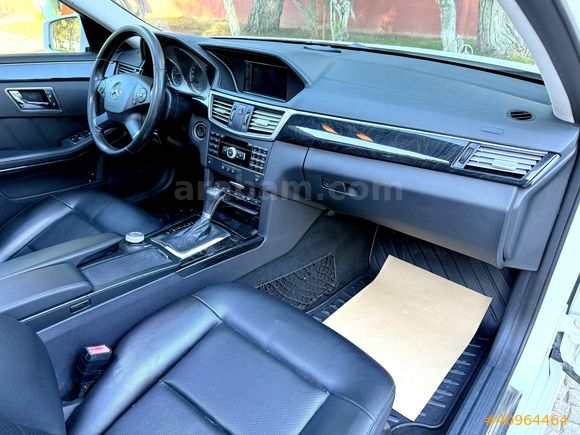 MERCEDES E200 CGI 2011 MODEL CAM TAVAN DİKİŞLİ TORPİDO ISITMA !