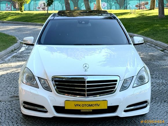 MERCEDES E200 CGI 2011 MODEL CAM TAVAN DİKİŞLİ TORPİDO ISITMA !