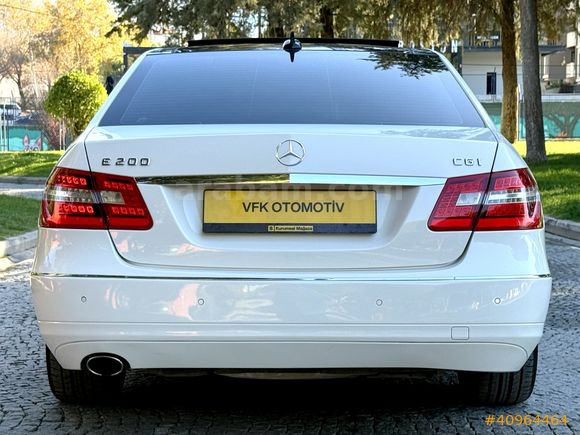 MERCEDES E200 CGI 2011 MODEL CAM TAVAN DİKİŞLİ TORPİDO ISITMA !