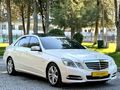 MERCEDES E200 CGI 2011 MODEL CAM TAVAN DİKİŞLİ TORPİDO ISITMA !