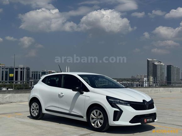 YKTCAR AUTOGROSS'DAN 2023 CLIO EQUİLİBRE HATASIZ BOYASIZ