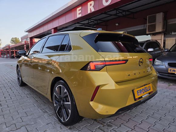 **EROĞLU** 2024 OPEL ASTRA-e ULTİMATE ELEKTRİKLİ BOYASIZ SUNROOF
