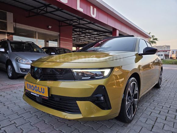 **EROĞLU** 2024 OPEL ASTRA-e ULTİMATE ELEKTRİKLİ BOYASIZ SUNROOF