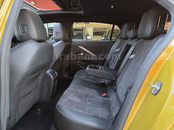 **EROĞLU** 2024 OPEL ASTRA-e ULTİMATE ELEKTRİKLİ BOYASIZ SUNROOF