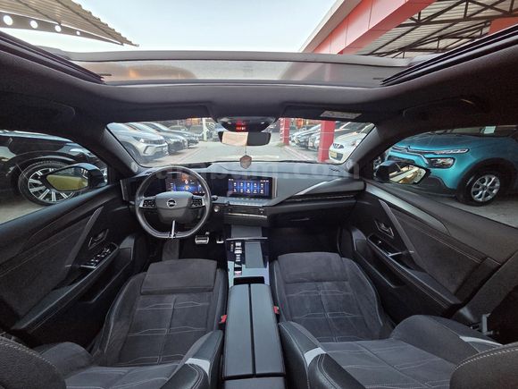 **EROĞLU** 2024 OPEL ASTRA-e ULTİMATE ELEKTRİKLİ BOYASIZ SUNROOF