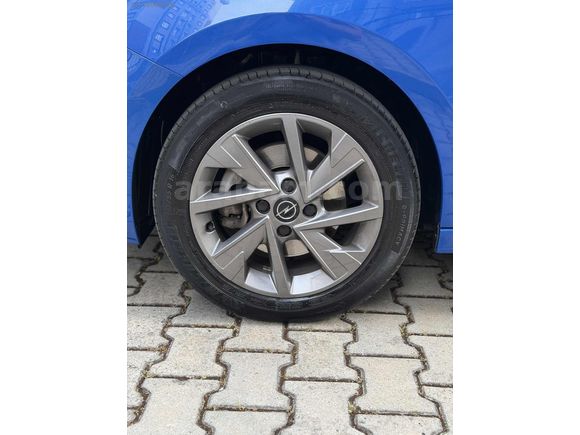 ÖZCAR'dan HATASIZ BOYASIZ CORSA/YENİ KASA/SERVİS BKMLI/61.ooo km