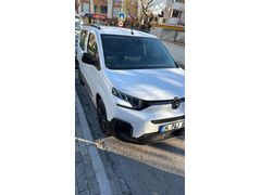 Sahibinden Citroen Berlingo 1.5 BlueHDI 2025 Model 