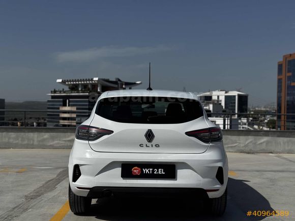 YKTCAR AUTOGROSS'DAN 2023 CLIO EQUİLİBRE 95.800 KM'DE