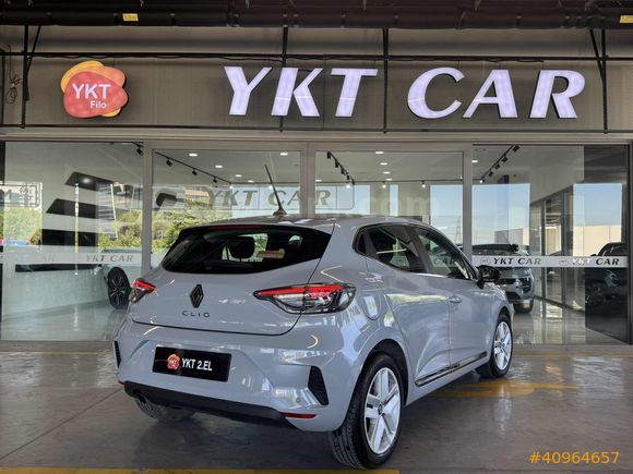 YKTCAR AUTOGROSS'DAN 2025 CLIO EVOLUTION HATASIZ BOYASIZ 21.00KM