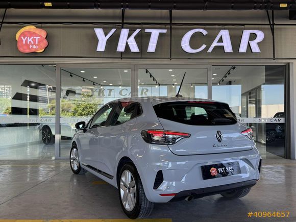 YKTCAR AUTOGROSS'DAN 2025 CLIO EVOLUTION HATASIZ BOYASIZ 21.00KM