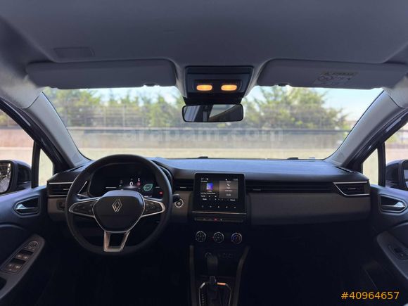 YKTCAR AUTOGROSS'DAN 2025 CLIO EVOLUTION HATASIZ BOYASIZ 21.00KM