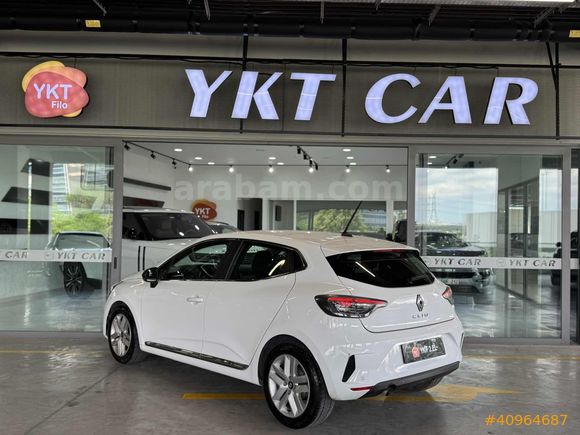 YKTCAR AUTOGROSS'DAN 2023 CLIO EVOLUTION 60.000'KM DE
