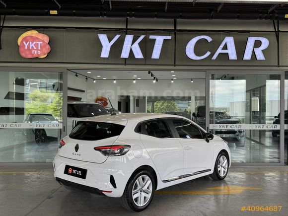 YKTCAR AUTOGROSS'DAN 2023 CLIO EVOLUTION 60.000'KM DE