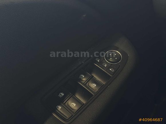 YKTCAR AUTOGROSS'DAN 2023 CLIO EVOLUTION 60.000'KM DE