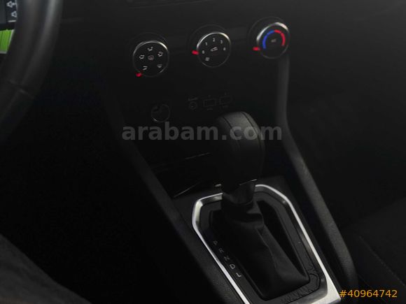 YKTCAR AUTOGROSS'DAN 2023 CLİO TOUCH HATASIZ BOYASIZ
