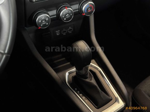 YKTCAR AUTOGROSS'DAN 2023 CLİO TOUCH ÇELİK JANTLI