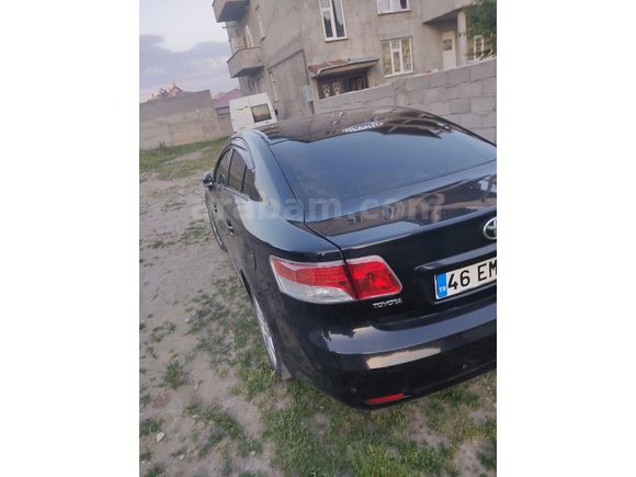Sahibinden Toyota Avensis 1.6 Elegant Extra 2011 Model  235.000 km Siyah