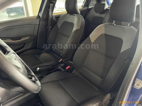 YKTCAR AUTOGROSS'DAN 2023 CLIO EQUILIBRE 91.244 KM'DE
