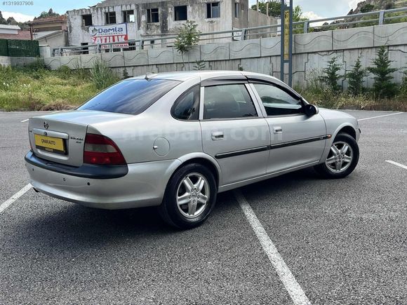 2.0 CD / CAMM GİBİ KASA-KONDİSYON / MOTOR-YÜRÜYEN HARİKA