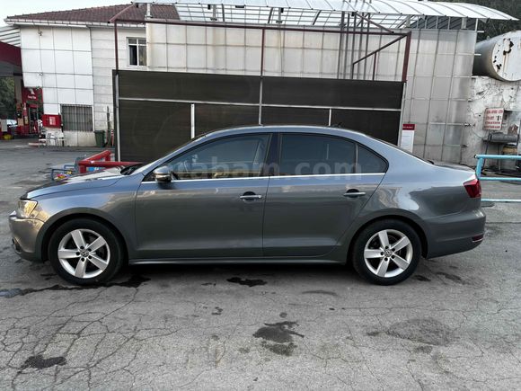 Sahibinden Volkswagen Jetta 1.6 TDi Highline 2014 Model 