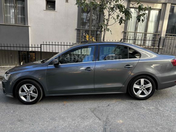 Sahibinden Volkswagen Jetta 1.6 TDi Highline 2014 Model 