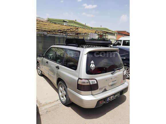 Sahibinden Subaru Forester 2.0 S-Turbo 2000 Model Ankara