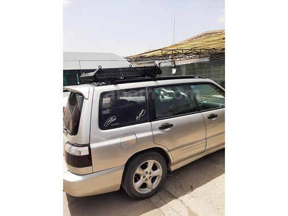 Sahibinden Subaru Forester 2.0 S-Turbo 2000 Model Ankara
