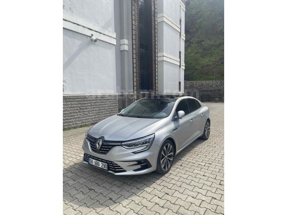 Sahibinden Renault Megane 1.3 TCe Icon 2023 Model 
