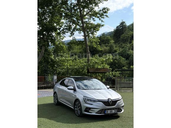 Sahibinden Renault Megane 1.3 TCe Icon 2023 Model 