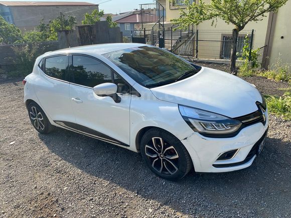 Sahibinden Renault Clio 1.5 dCi Icon 2017 Model - Makyajlı Kasa
