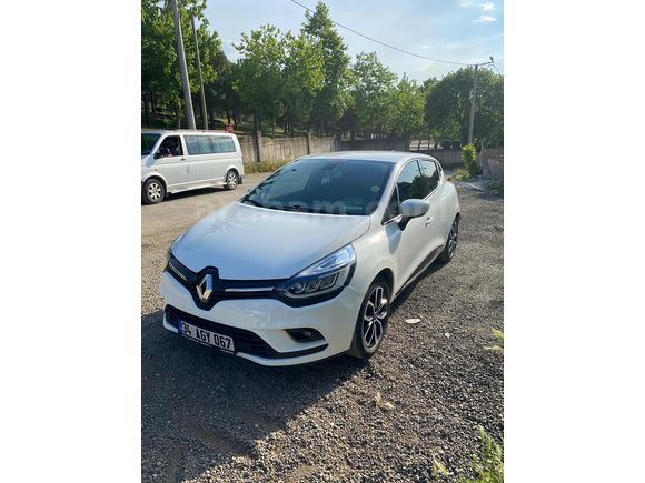 Sahibinden Renault Clio 1.5 dCi Icon 2017 Model - Makyajlı Kasa