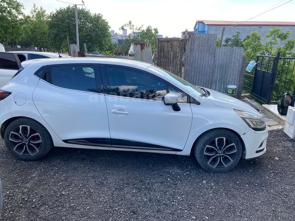 Sahibinden Renault Clio 1.5 dCi Icon 2017 Model - Makyajlı Kasa