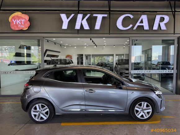 YKTCAR AUTOGROSS'DAN 2023 CLIO EVOLUTION 82.100 KM'DE