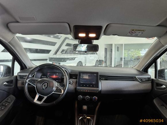 YKTCAR AUTOGROSS'DAN 2023 CLIO EVOLUTION 82.100 KM'DE