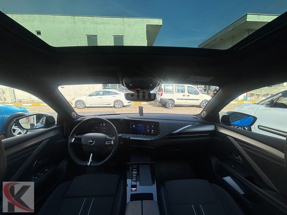 2025 HATASIZ OTOMATİK SADECE 8 BİN KM'DE ASTRA GS