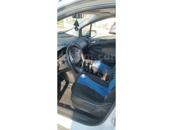 Sahibinden Ford Tourneo Courier 1.6 TDCi Deluxe 2017 Model  118.000 km Beyaz