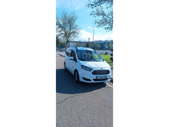 Sahibinden Ford Tourneo Courier 1.6 TDCi Deluxe 2017 Model  118.000 km Beyaz