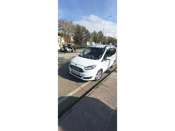 Sahibinden Ford Tourneo Courier 1.6 TDCi Deluxe 2017 Model  118.000 km Beyaz