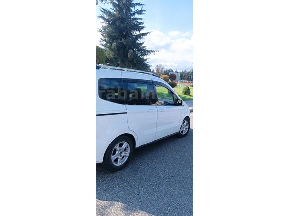 Sahibinden Ford Tourneo Courier 1.6 TDCi Deluxe 2017 Model  118.000 km Beyaz