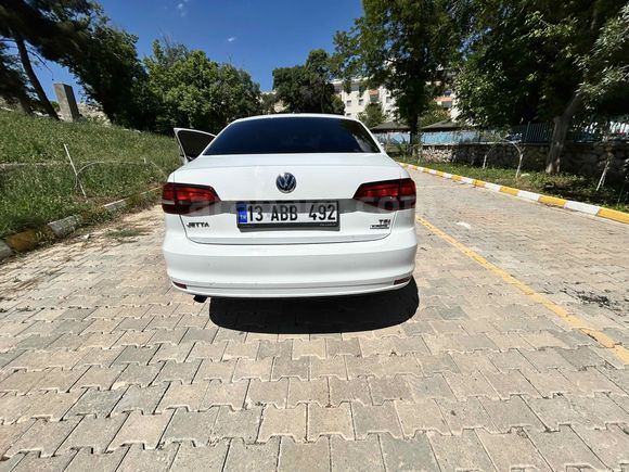 Sahibinden Volkswagen Jetta 1.2 TSi BlueMotion Comfortline 2017 Model  65.000 km Beyaz