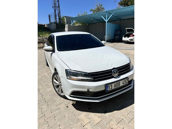 Sahibinden Volkswagen Jetta 1.2 TSi BlueMotion Comfortline 2017 Model  65.000 km Beyaz