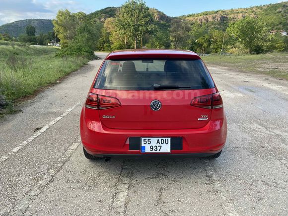 Kırmızı Golf7  1.6 TDi BlueMotion Comfortline 2014 Model 