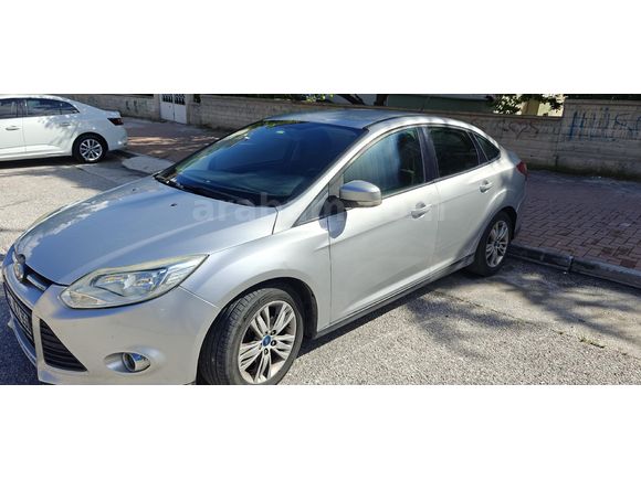 Sahibinden Ford Focus 1.6 TDCi Trend 2012 Model  162.000 km Gri (Gümüş)