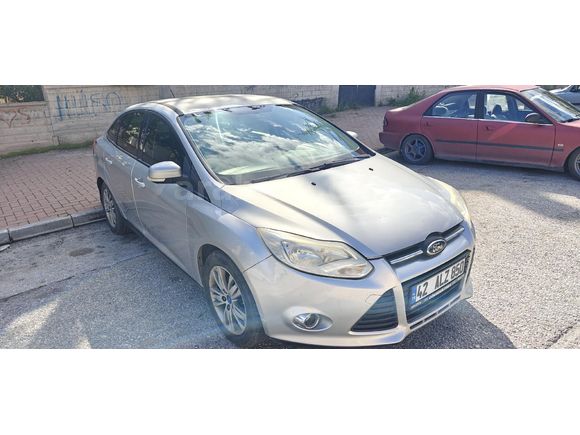 Sahibinden Ford Focus 1.6 TDCi Trend 2012 Model  162.000 km Gri (Gümüş)