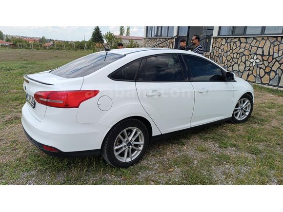 Sahibinden Ford Focus 1.5 TDCi Trend X 2016 Model  112.000 km Beyaz